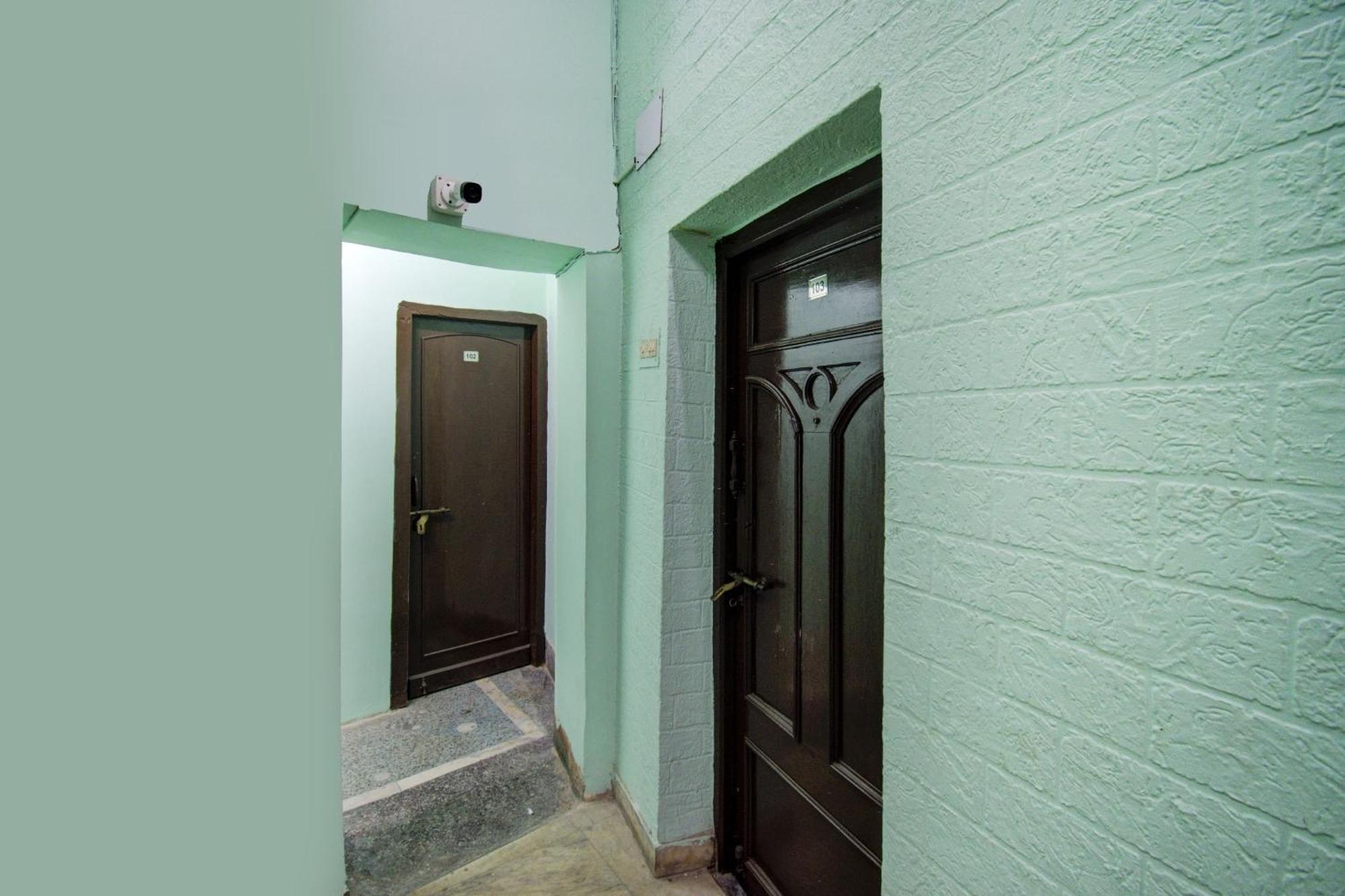 Spot On Dear Hotel Bara Bazar Bagian luar foto