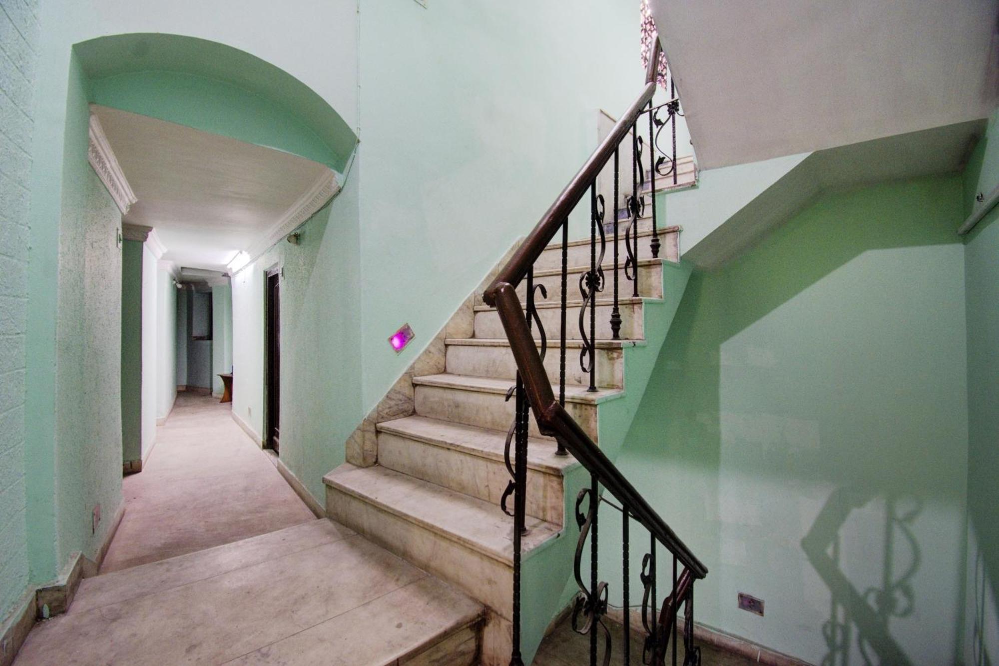 Spot On Dear Hotel Bara Bazar Bagian luar foto